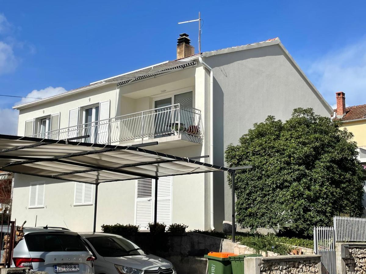 Apartment Jukic Sveti Filip i Jakov Exterior photo